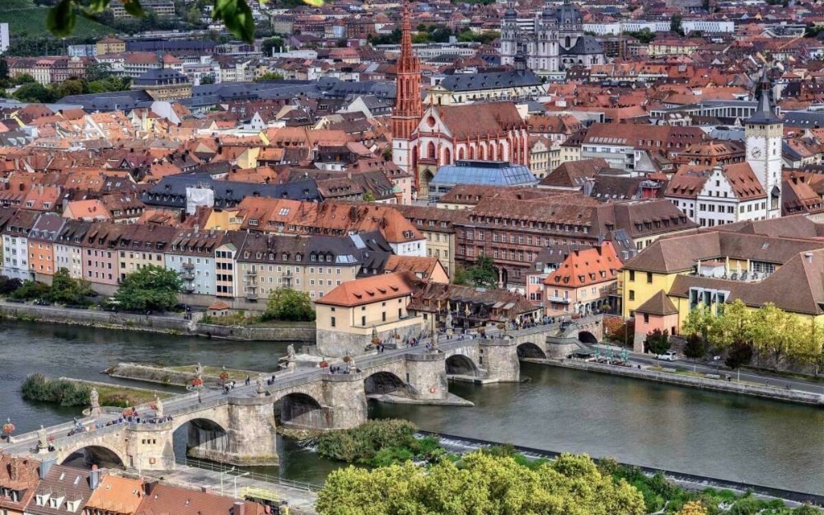 1607940822wrrzburg innenstadt rbersicht pixabay 1607940822wrrzburg innenstadt rbersicht pixabay